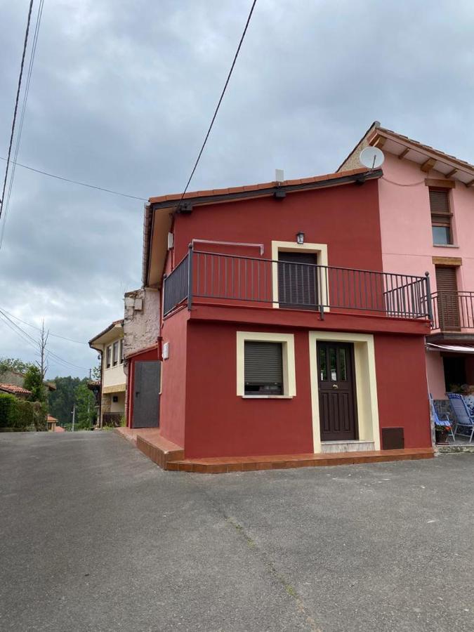 La Casa De Anita Y Jose Villa Colunga Exterior photo