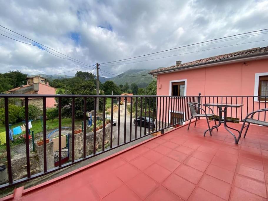 La Casa De Anita Y Jose Villa Colunga Exterior photo